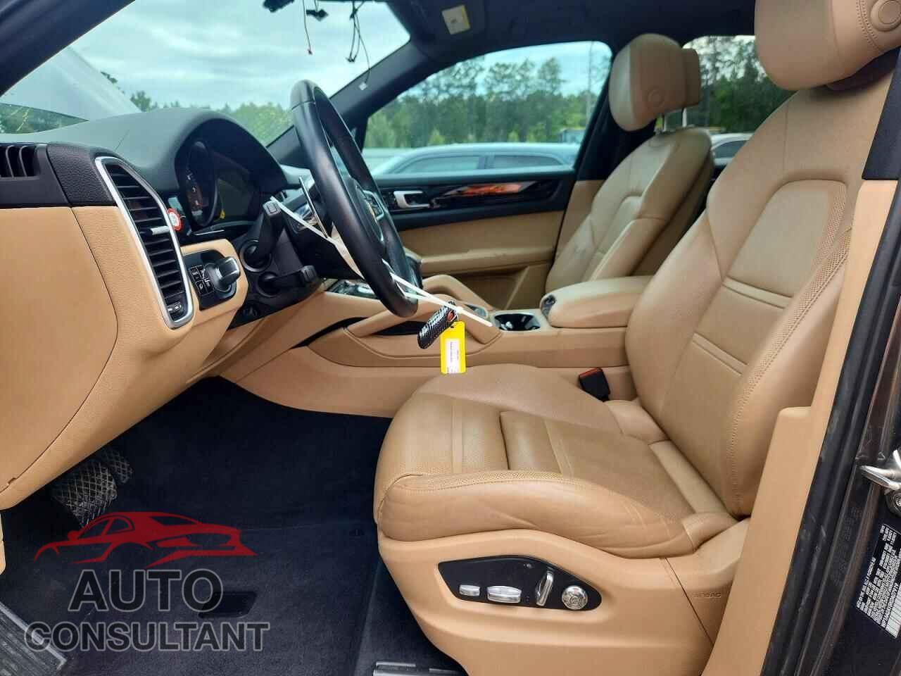 PORSCHE CAYENNE 2019 - WP1AA2AY8KDA07919