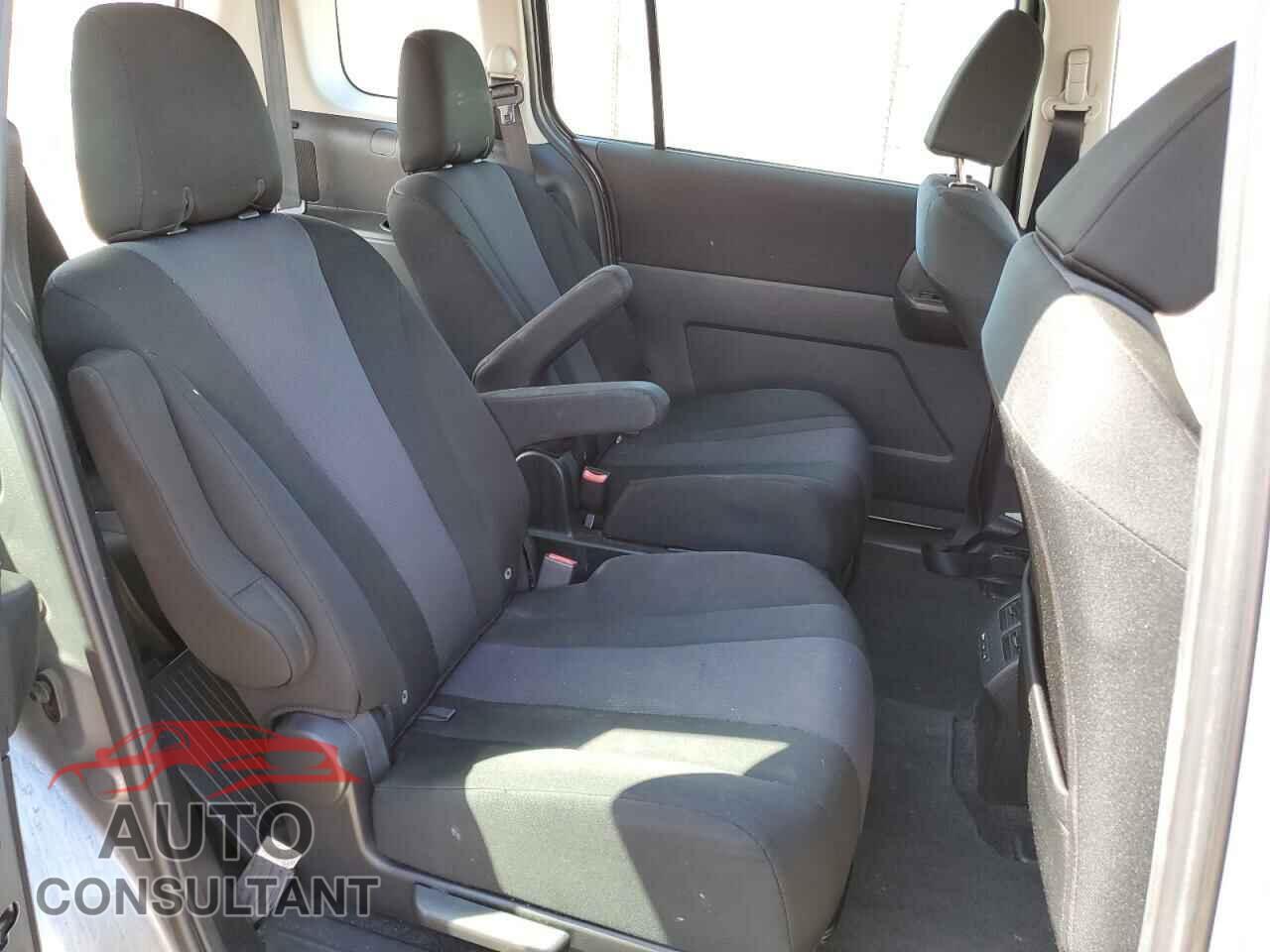 MAZDA 5 2015 - JM1CW2BL8F0191268