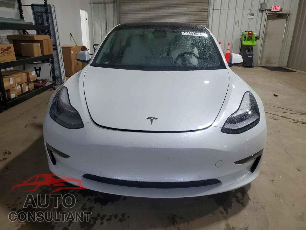 TESLA MODEL 3 2021 - 5YJ3E1EA2MF084979