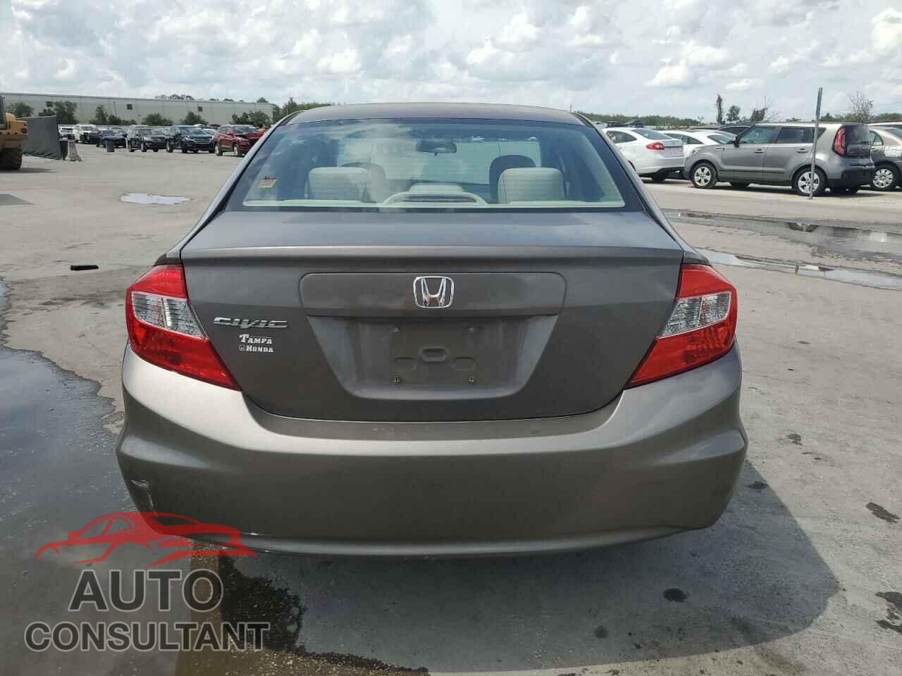 HONDA CIVIC 2012 - 19XFB2F58CE047405