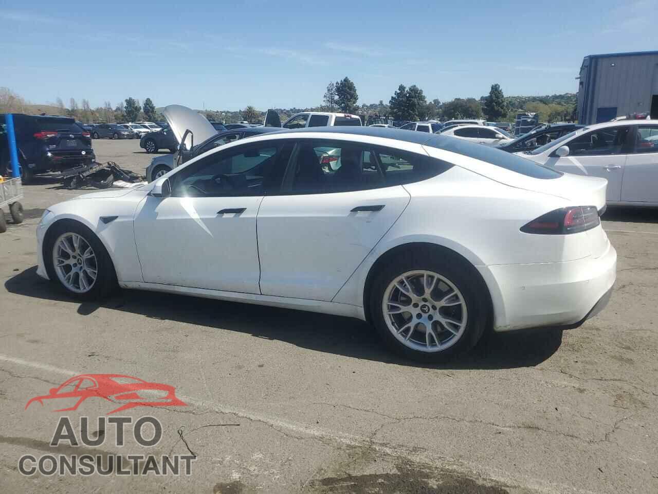 TESLA MODEL S 2022 - 5YJSA1E53NF474095