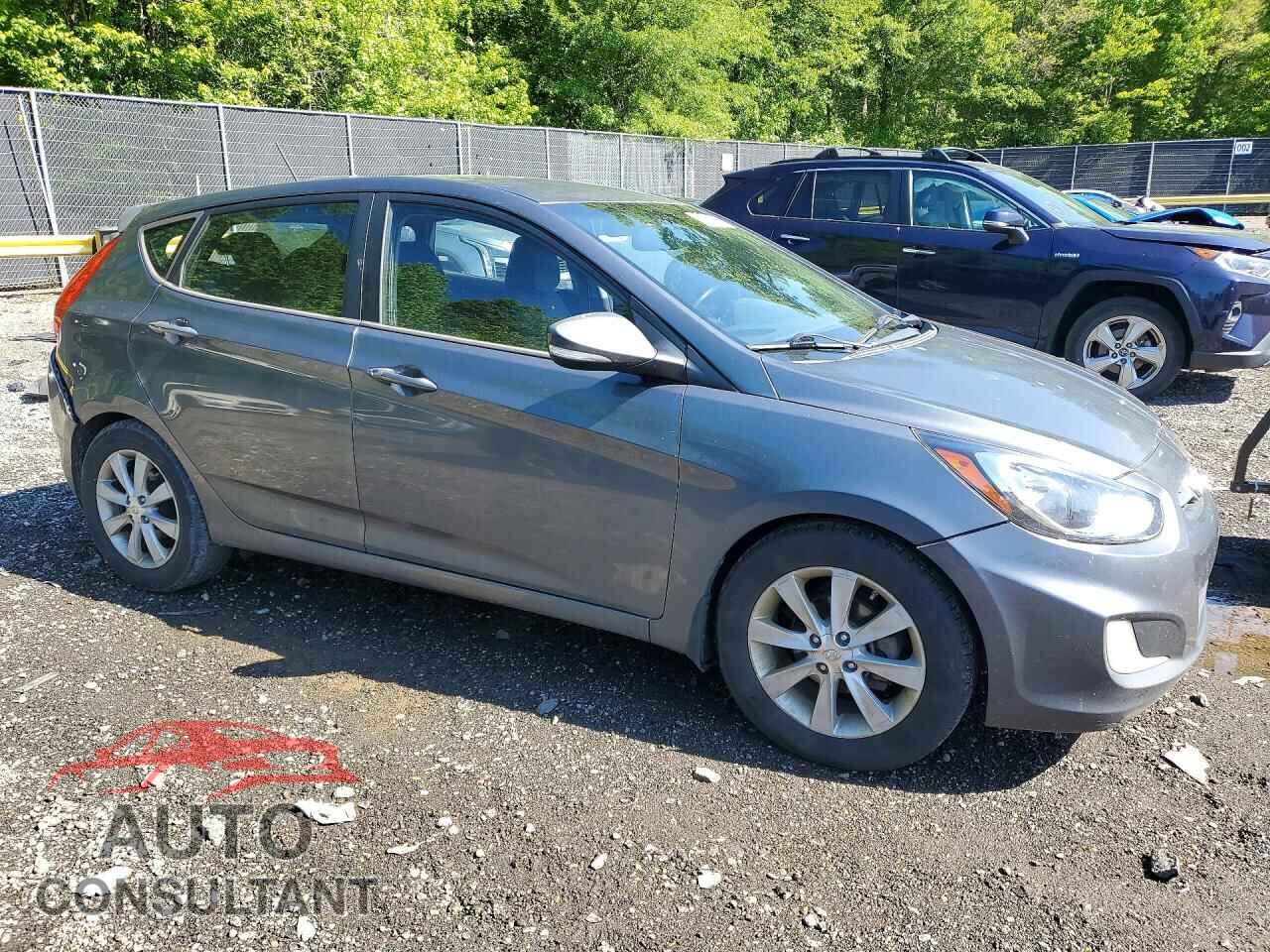 HYUNDAI ACCENT 2013 - KMHCU5AE9DU092017