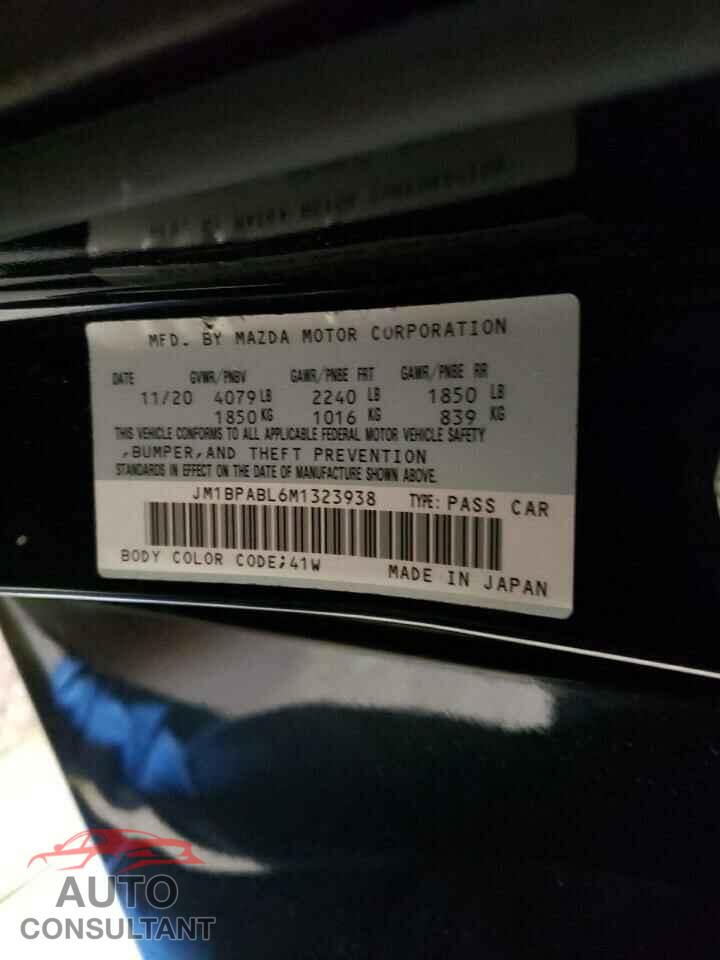 MAZDA 3 2021 - JM1BPABL6M1323938