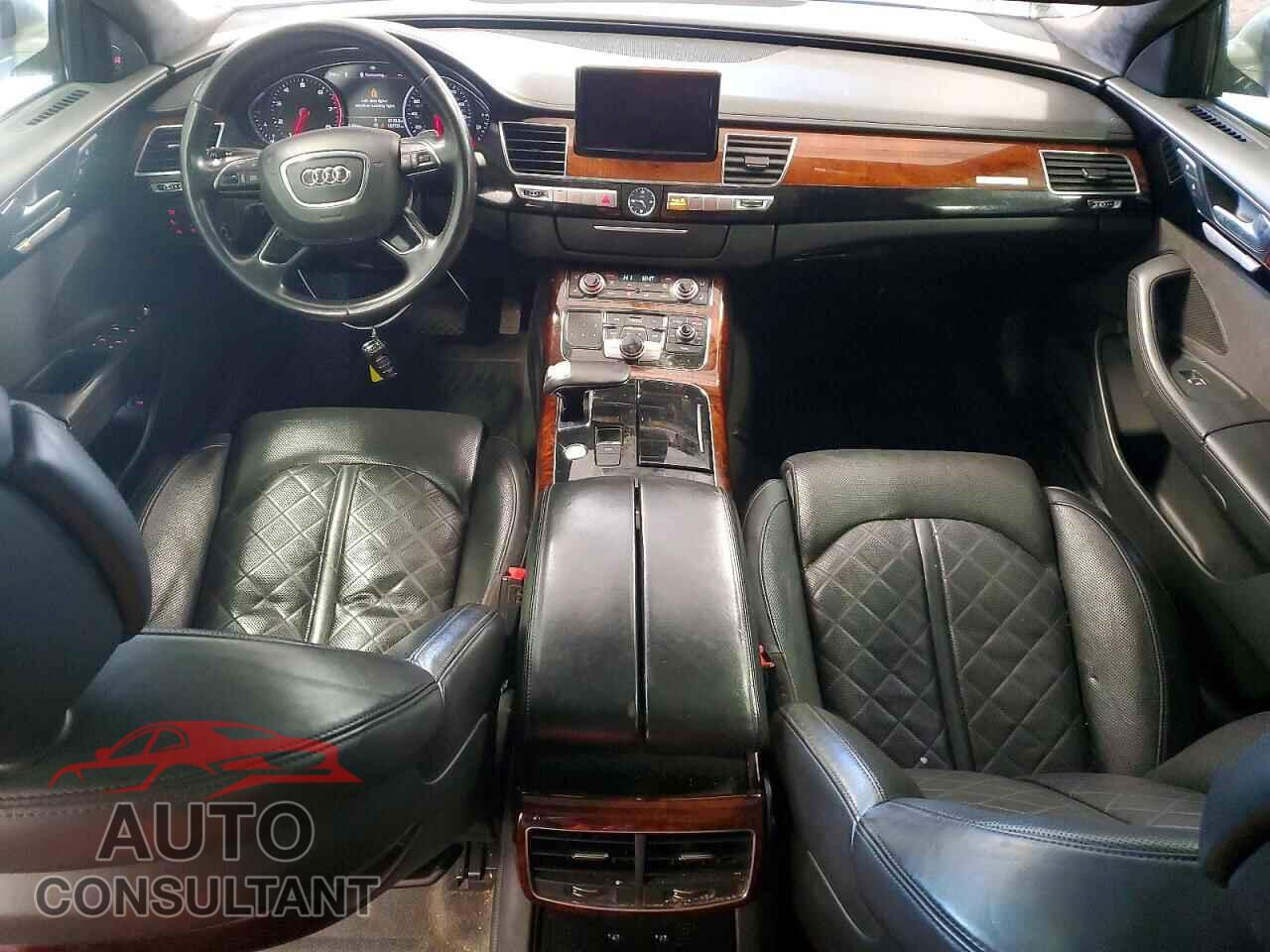 AUDI A8 2013 - WAURGAFD4DN000897