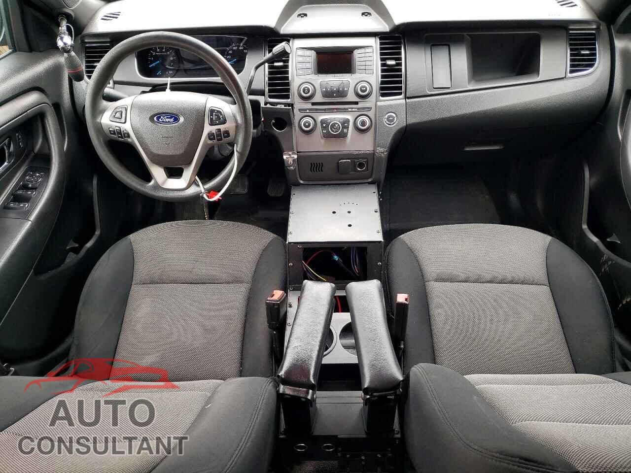 FORD TAURUS 2013 - 1FAHP2M88DG158115