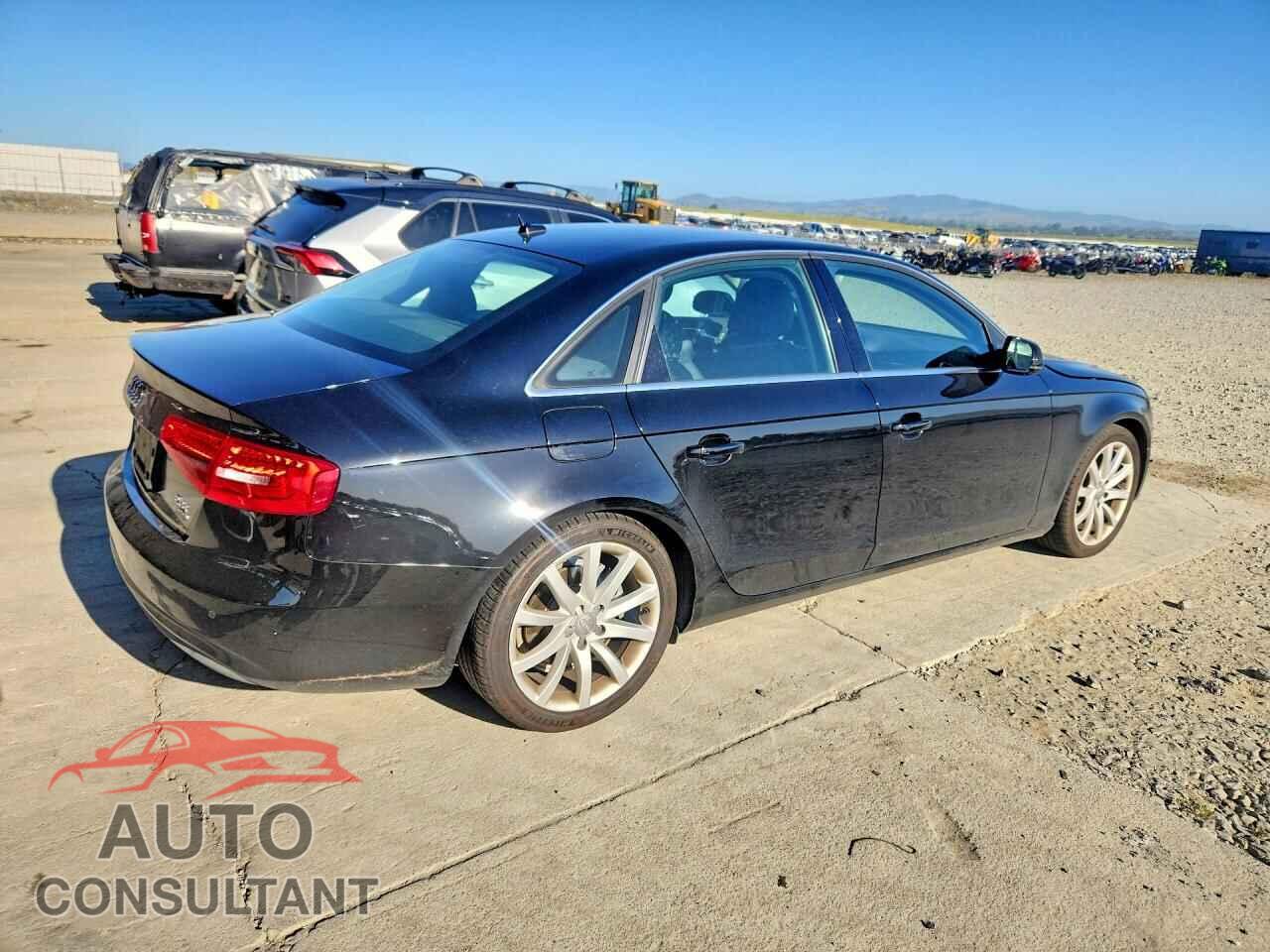 AUDI A4 2013 - WAUFFAFL1DN039556