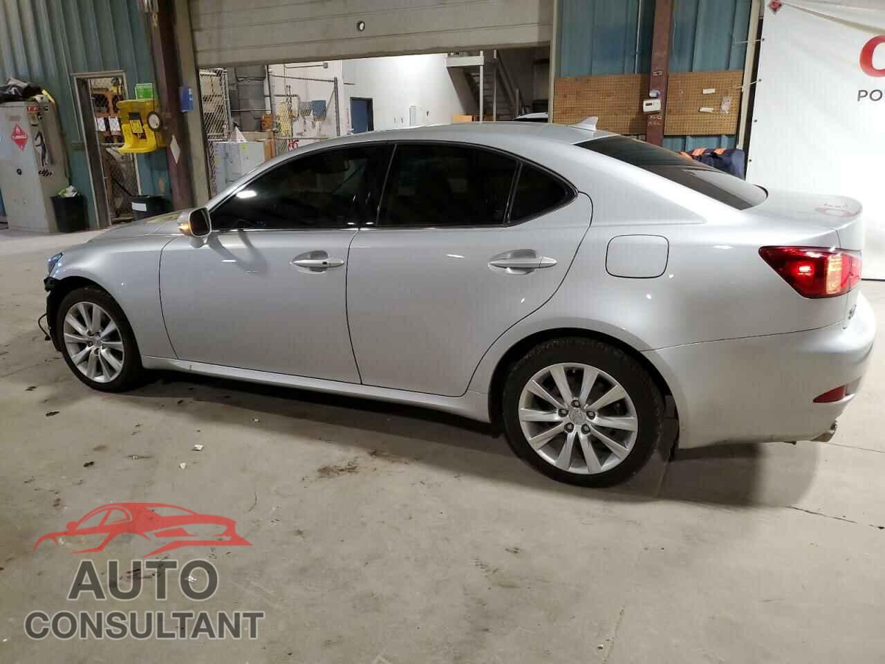 LEXUS IS 2013 - JTHCF5C2XD5062423
