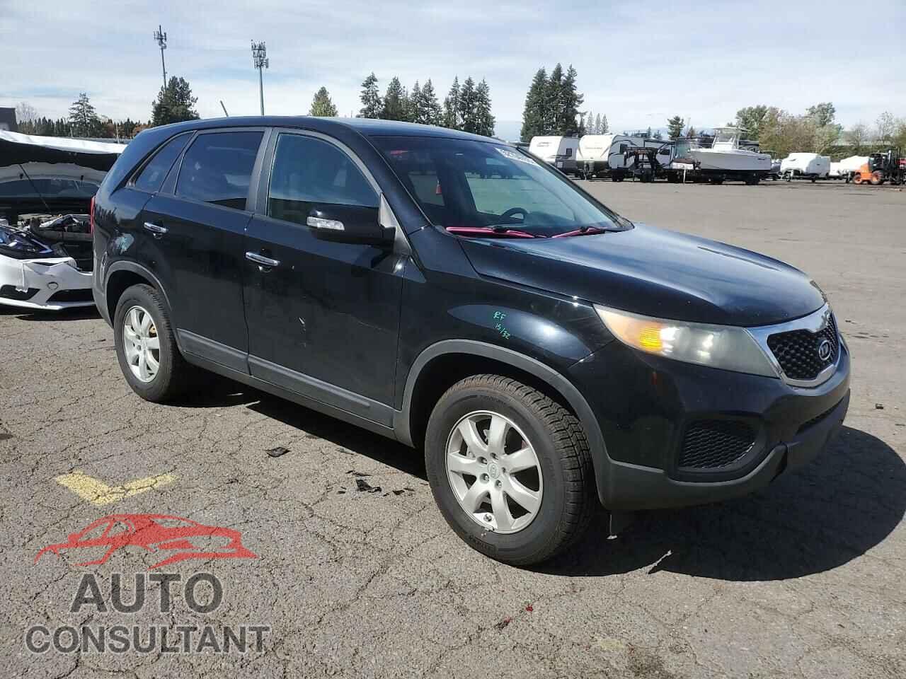 KIA SORENTO 2011 - 5XYKT3A13BG112894