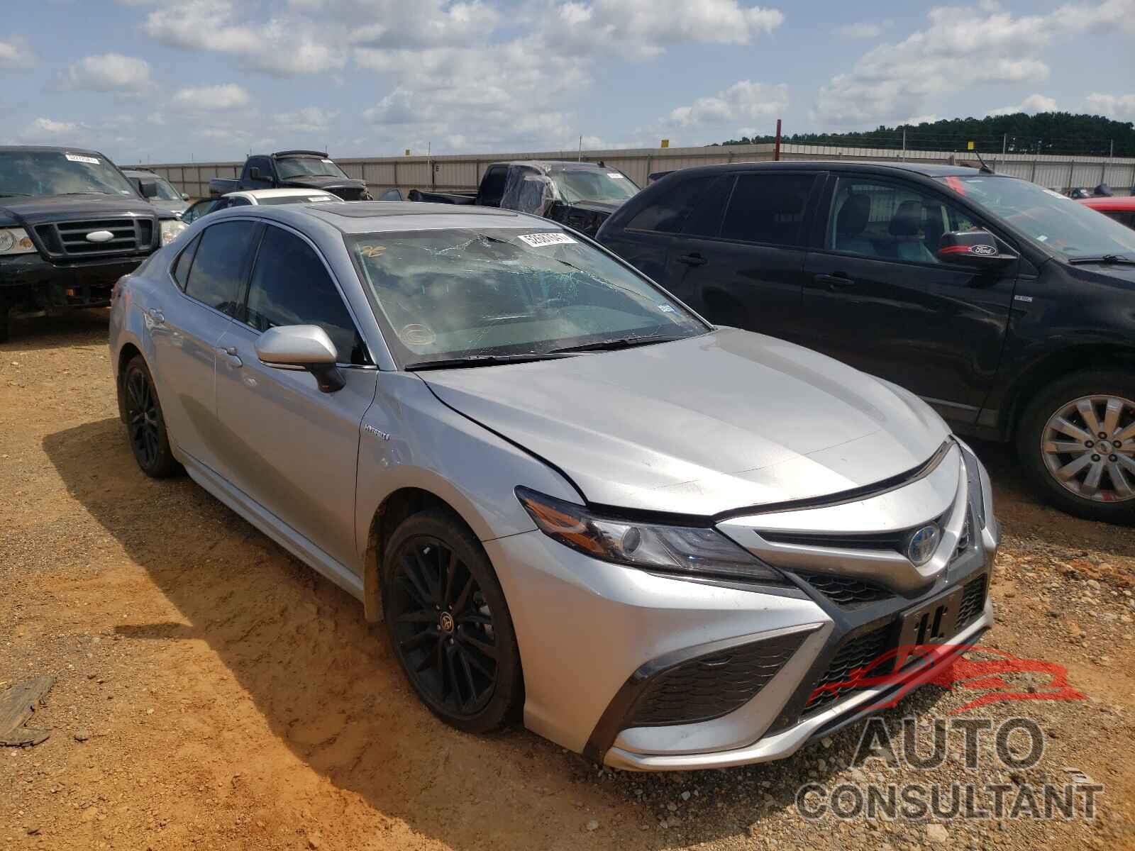 TOYOTA CAMRY 2021 - 4T1K31AK3MU553581