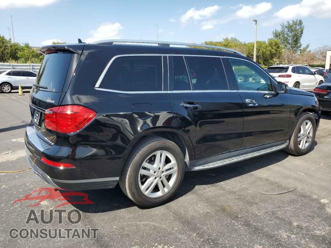 MERCEDES-BENZ GL-CLASS 2015 - 4JGDF6EE9FA542736