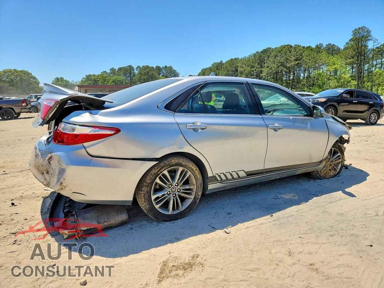TOYOTA CAMRY 2016 - 4T1BF1FK2GU591663
