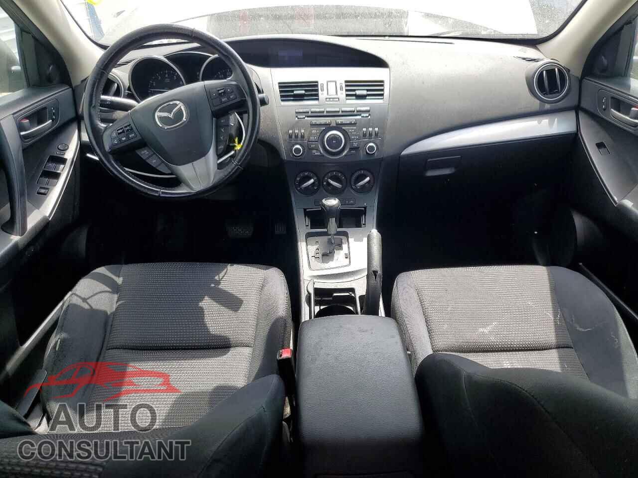 MAZDA 3 2012 - JM1BL1V84C1606047