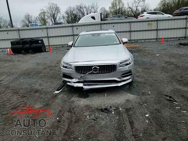 VOLVO S90 2018 - LVY992MLXJP008251
