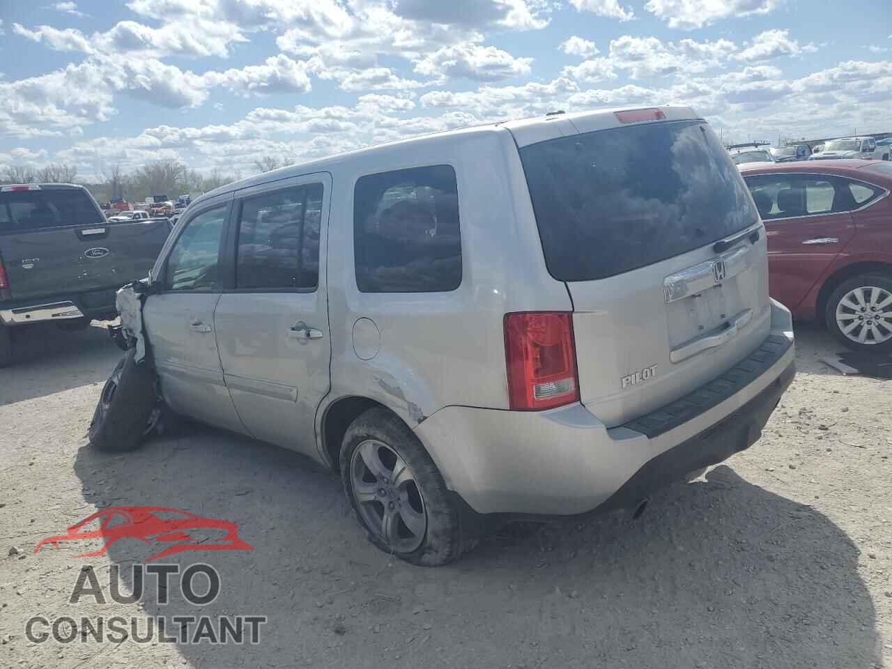 HONDA PILOT 2012 - 5FNYF4H57CB081738