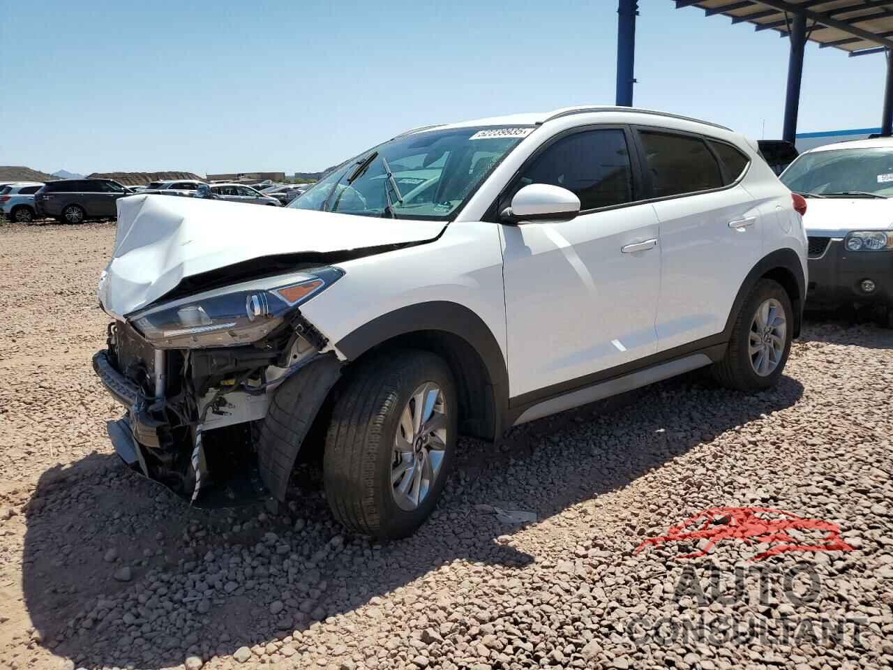 HYUNDAI TUCSON 2018 - KM8J33A43JU670033