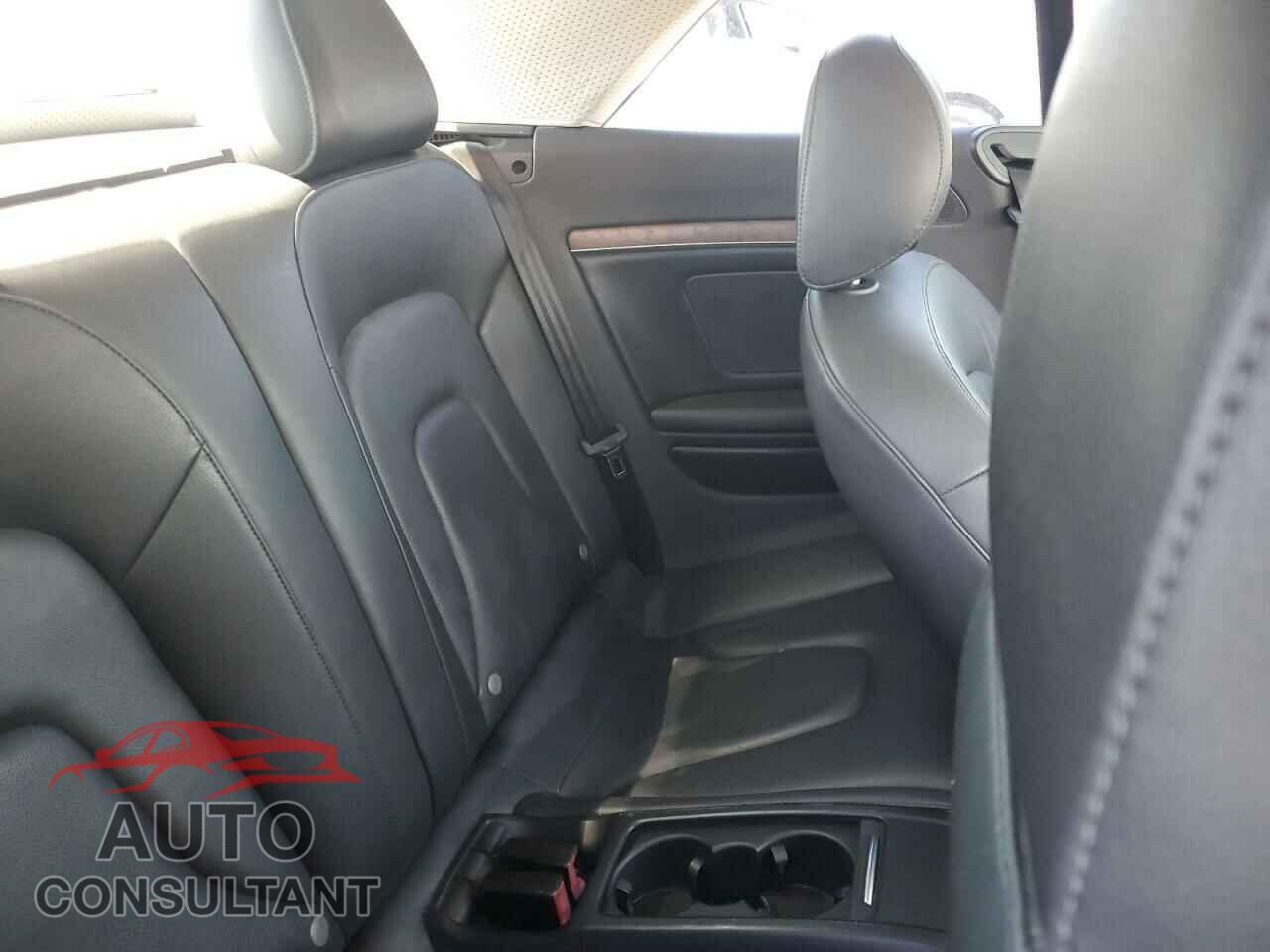 AUDI A5 2013 - WAUAFAFH0DN007929