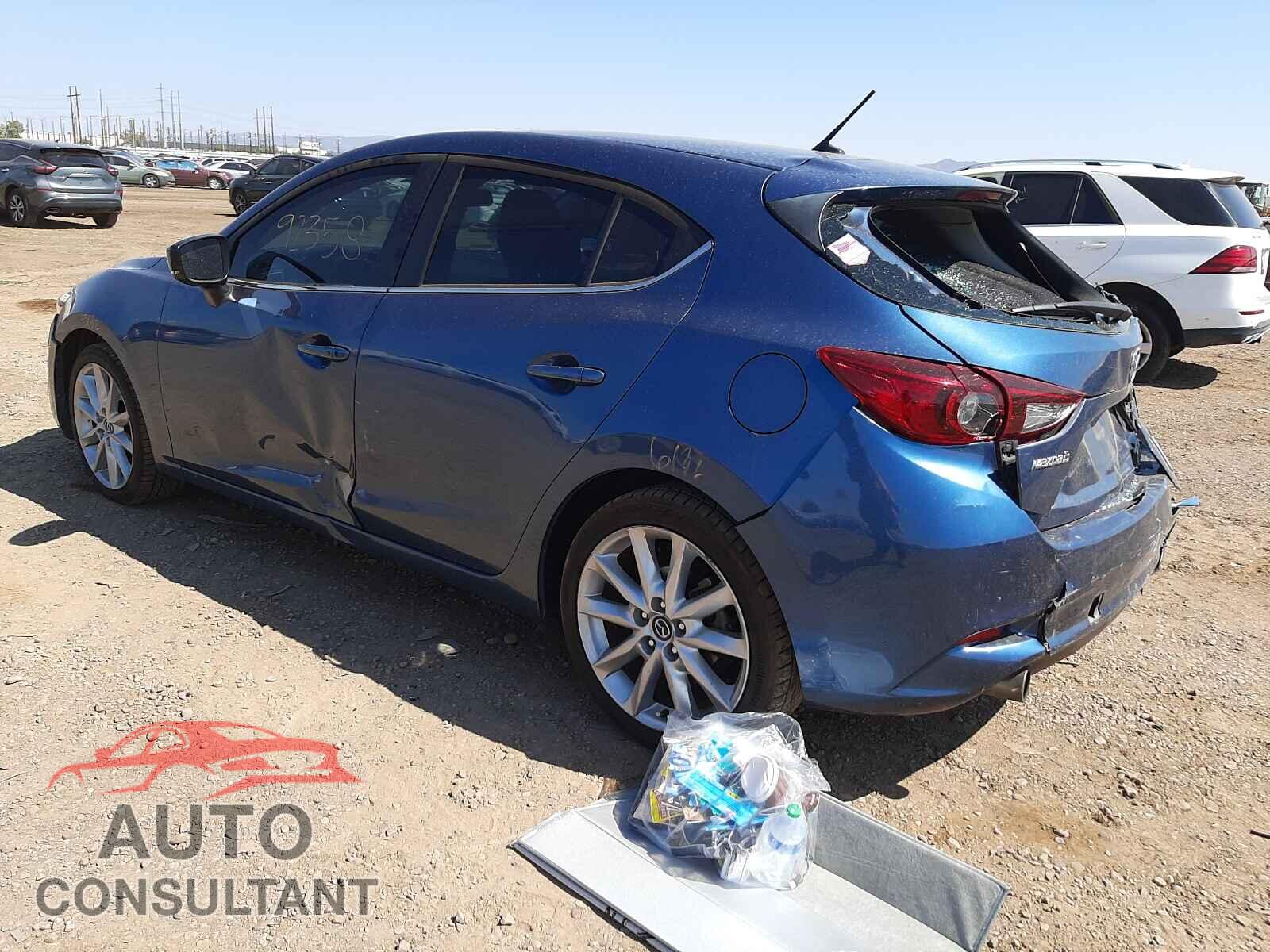 MAZDA 3 2017 - 3MZBN1L7XHM100234