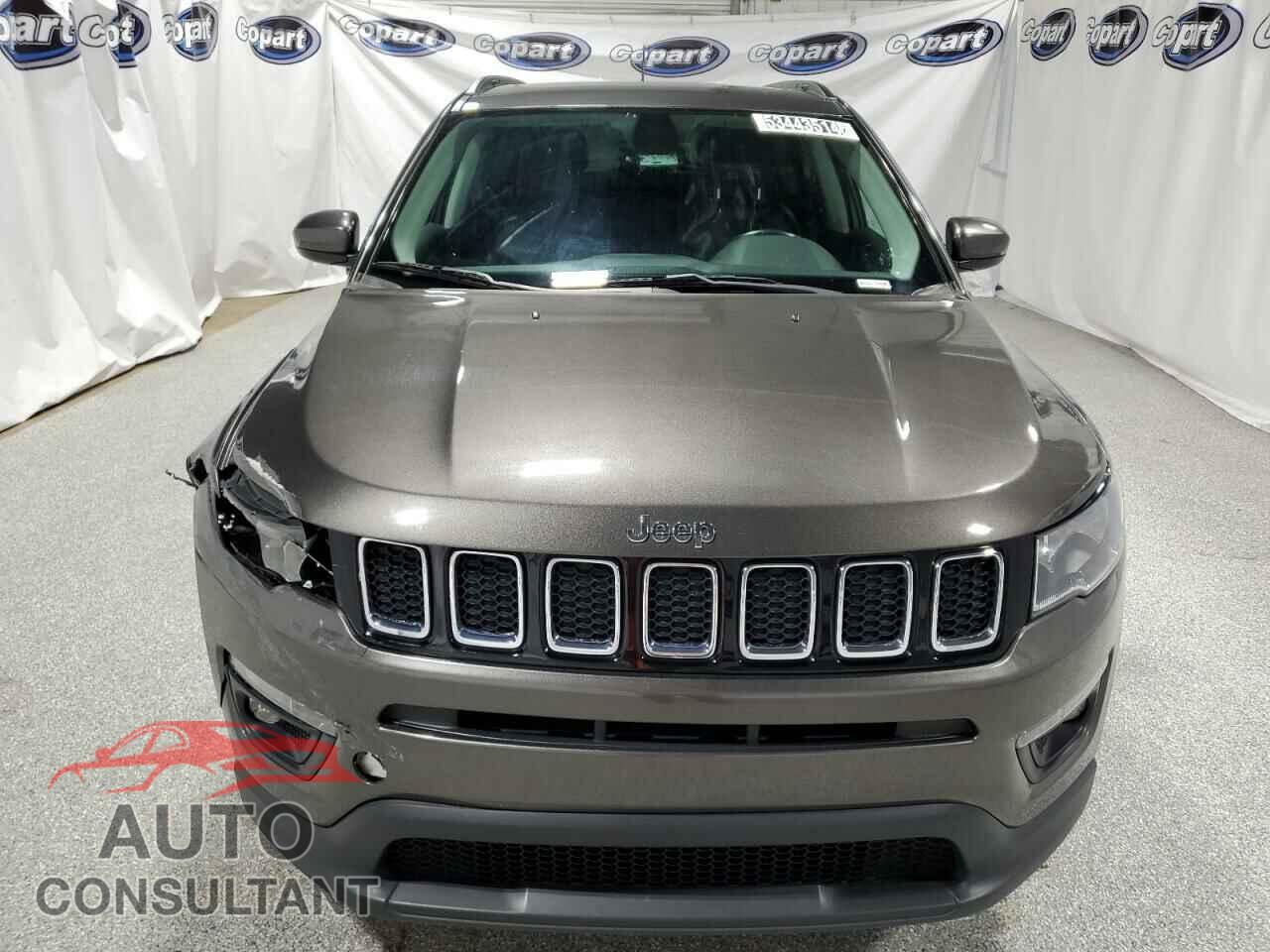 JEEP COMPASS 2018 - 3C4NJDBB5JT143815