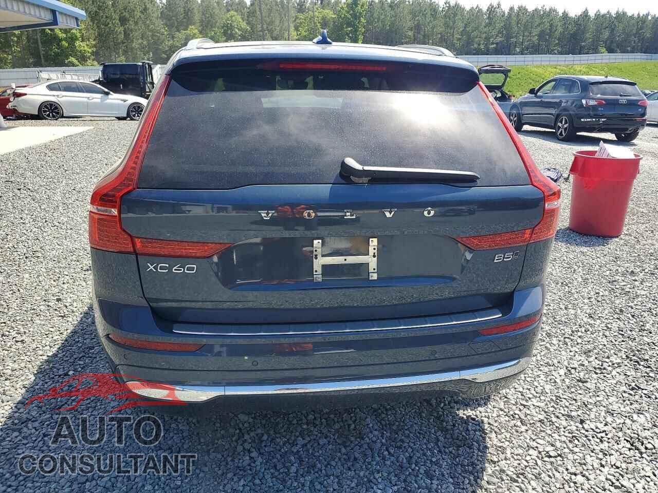 VOLVO XC60 2023 - YV4L12RN6P1199089
