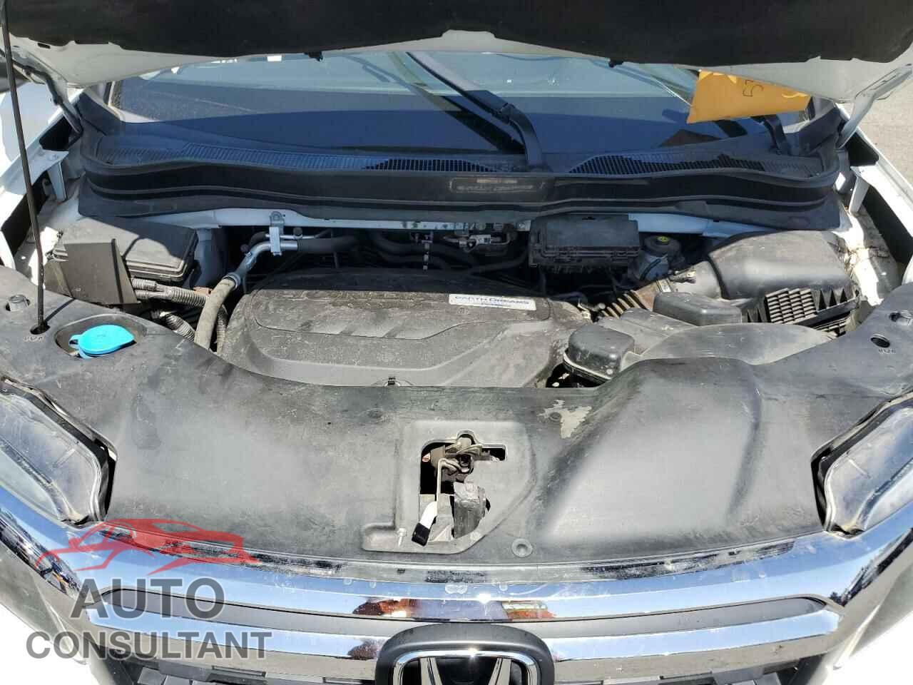HONDA RIDGELINE 2018 - 5FPYK3F66JB001237