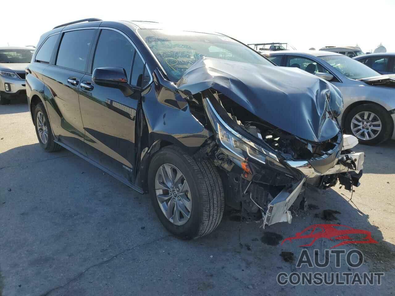 TOYOTA SIENNA 2021 - 5TDYRKEC8MS001438