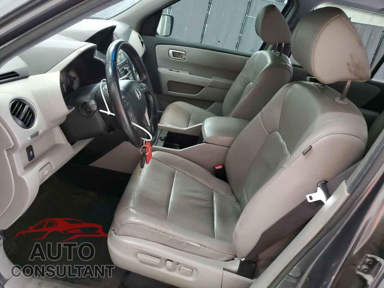 HONDA PILOT 2012 - 5FNYF3H52CB034868