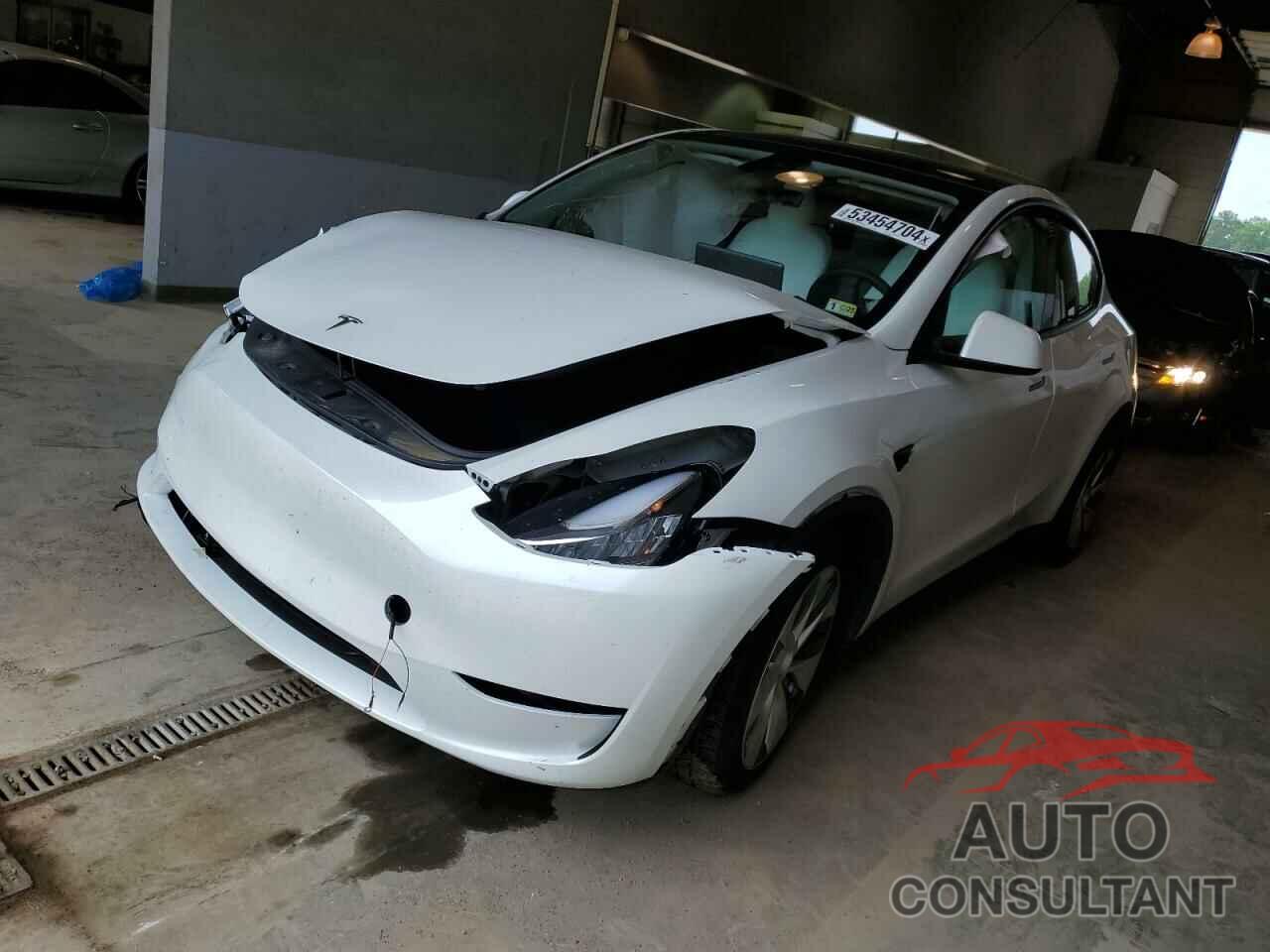 TESLA MODEL Y 2023 - 7SAYGDEE0PF613633