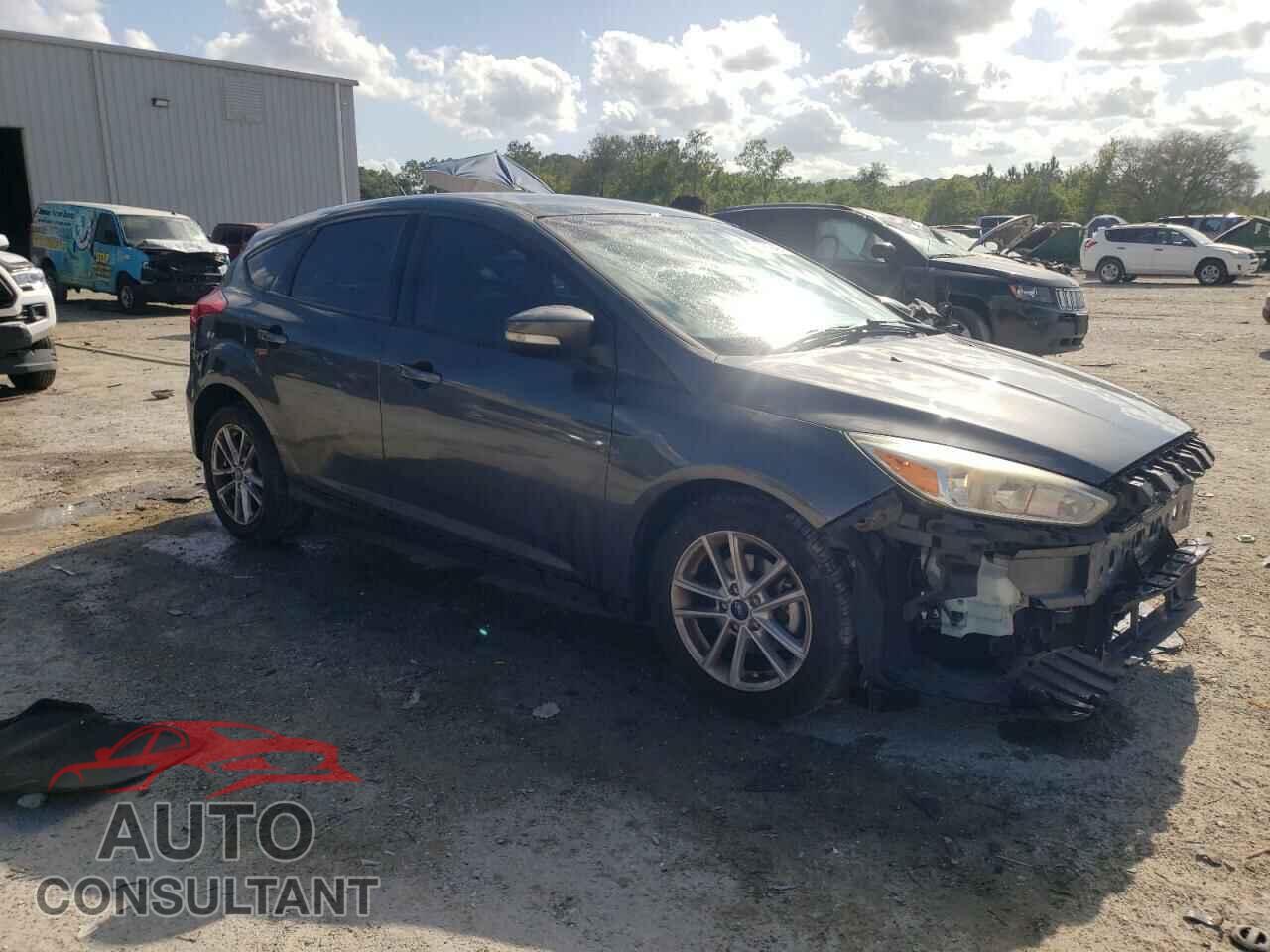 FORD FOCUS 2017 - 1FADP3K23HL269719