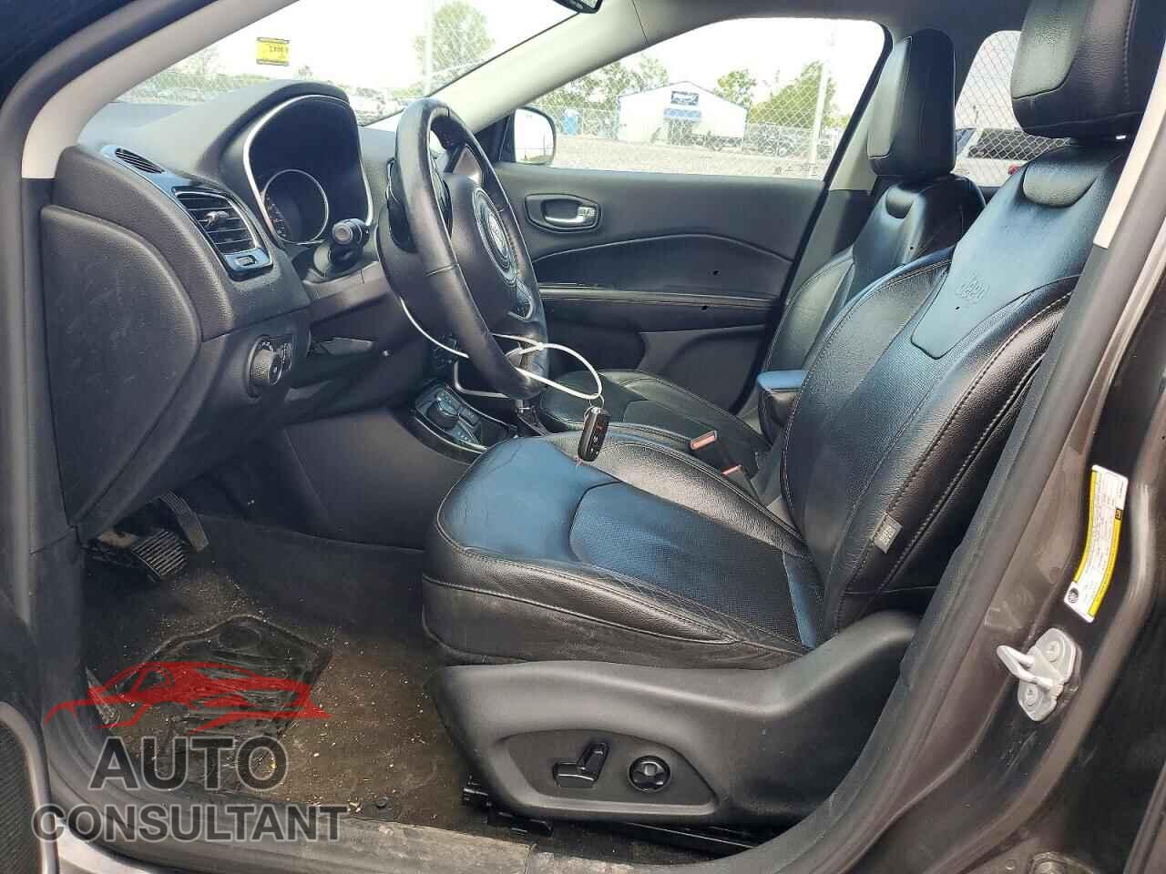 JEEP COMPASS 2018 - 3C4NJDCB6JT190480