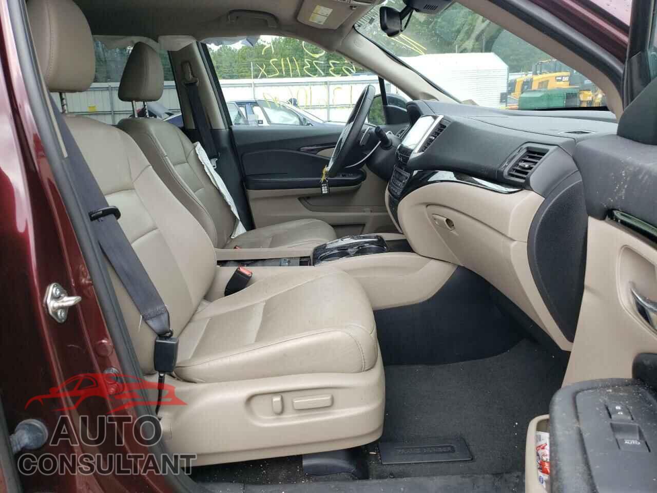 HONDA PILOT 2017 - 5FNYF6H98HB018914