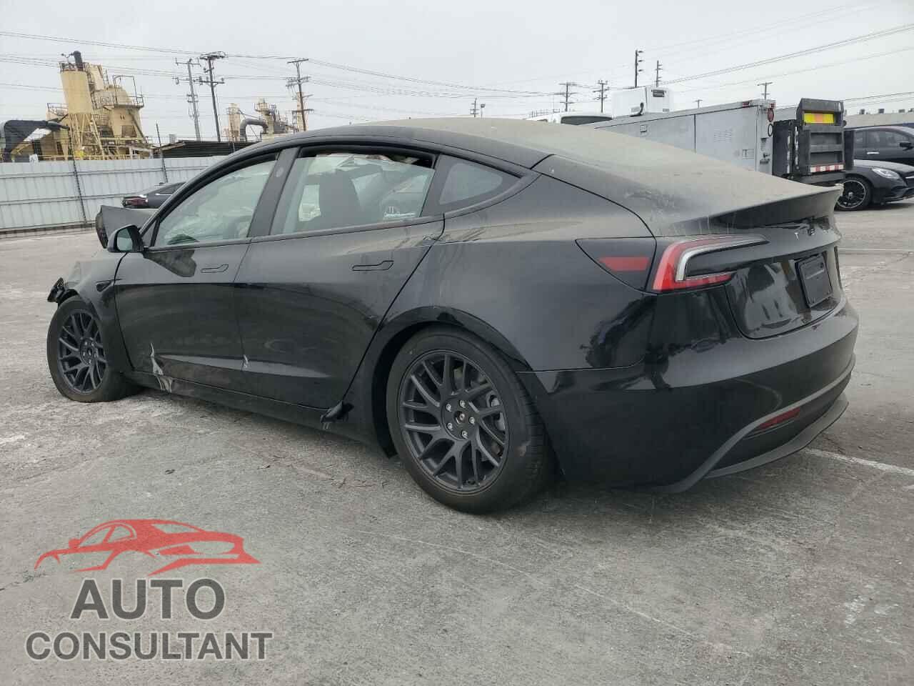 TESLA MODEL 3 2024 - 5YJ3E1EA7RF737832