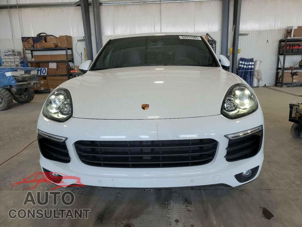 PORSCHE CAYENNE 2017 - WP1AA2A20HKA86891