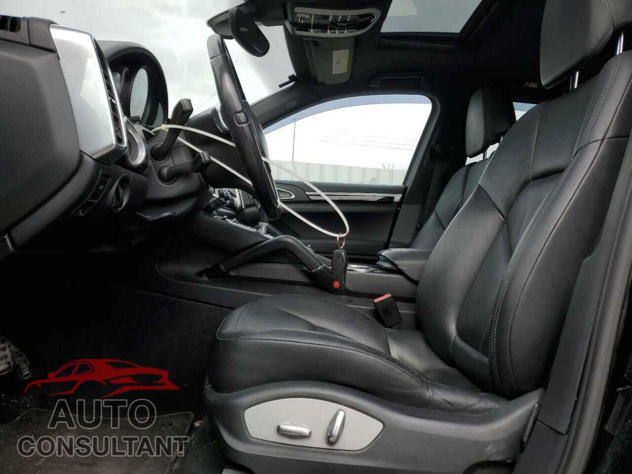 PORSCHE CAYENNE 2012 - WP1AA2A21CLA09644