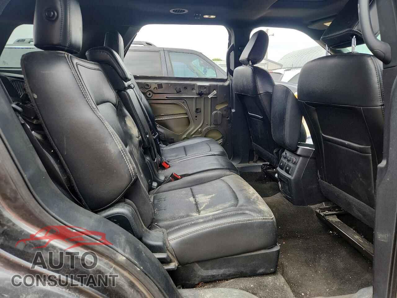 FORD EXPLORER 2018 - 1FM5K8F87JGB91500