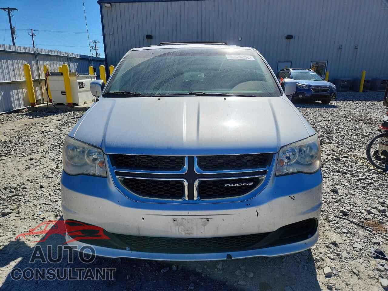 DODGE CARAVAN 2011 - 2D4RN3DGXBR616432