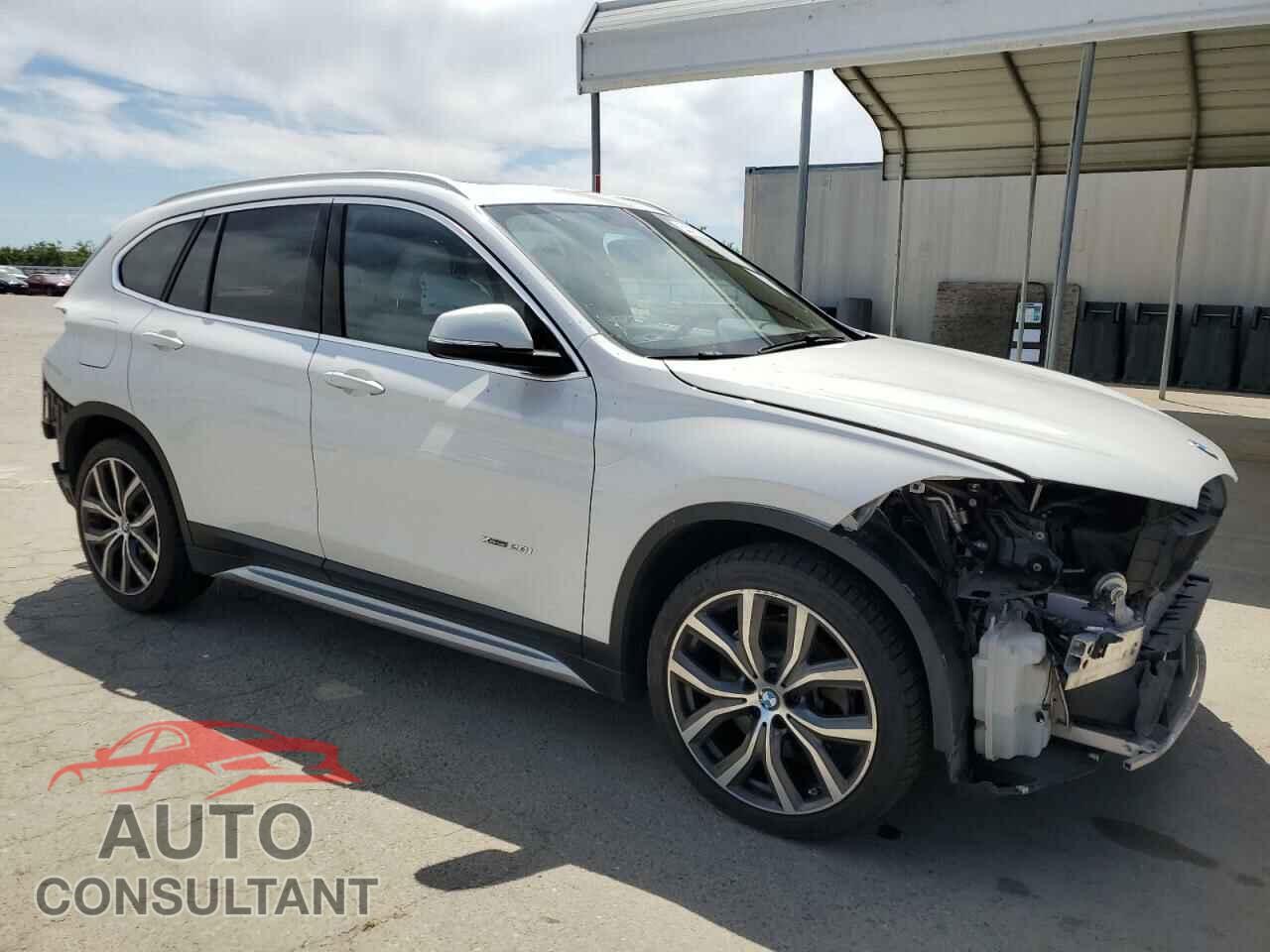 BMW X1 2017 - WBXHT3C32H5F86108
