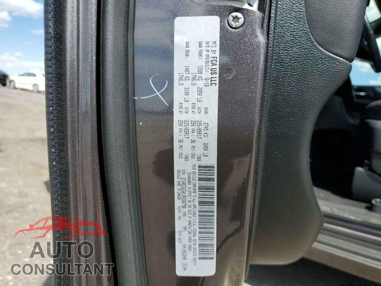 DODGE CARAVAN 2018 - 2C4RDGEG0JR336796