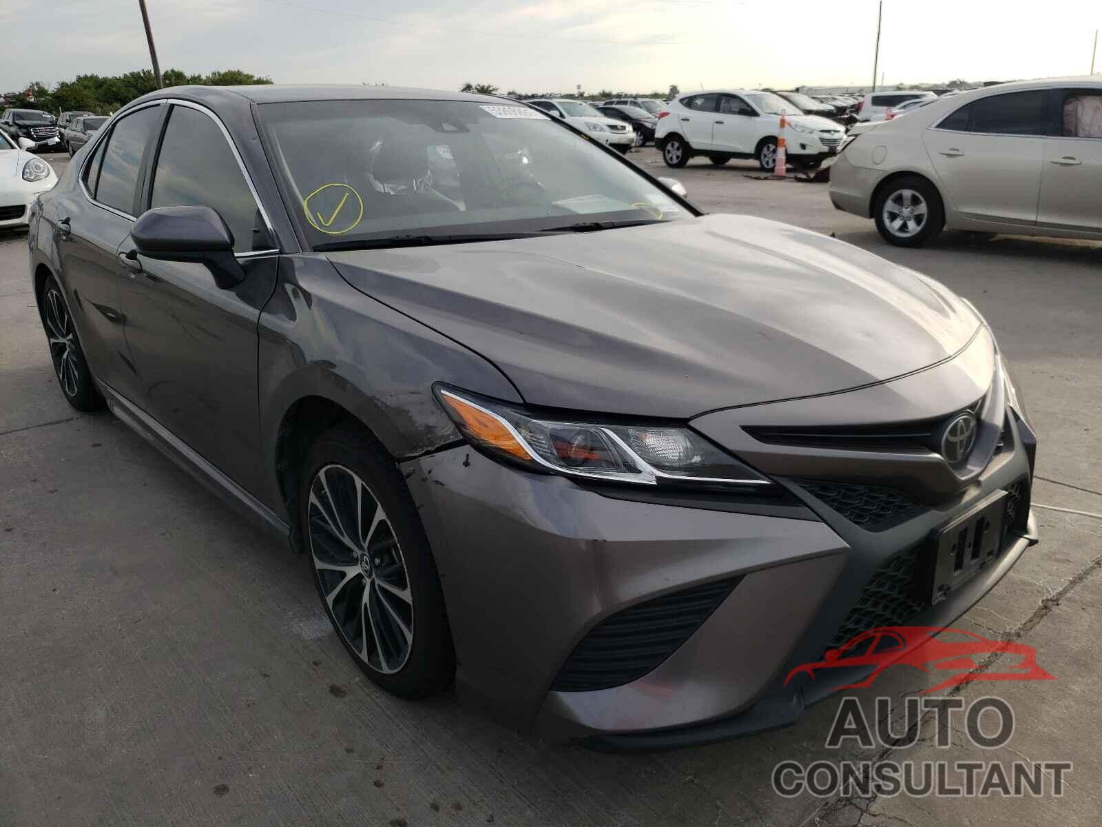 TOYOTA CAMRY 2019 - 4T1B11HK2KU689872
