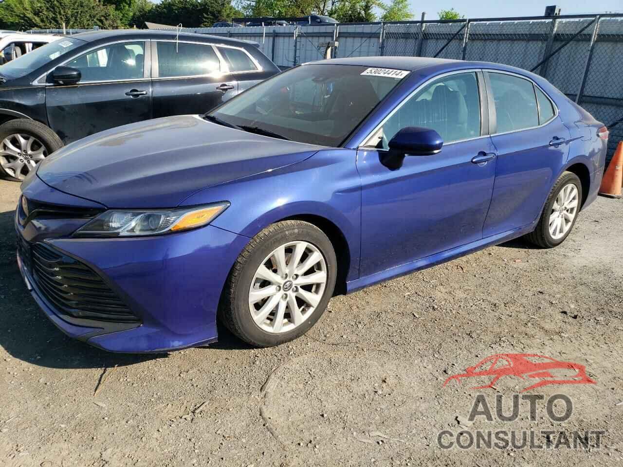 TOYOTA CAMRY 2018 - 4T1B11HK2JU618640