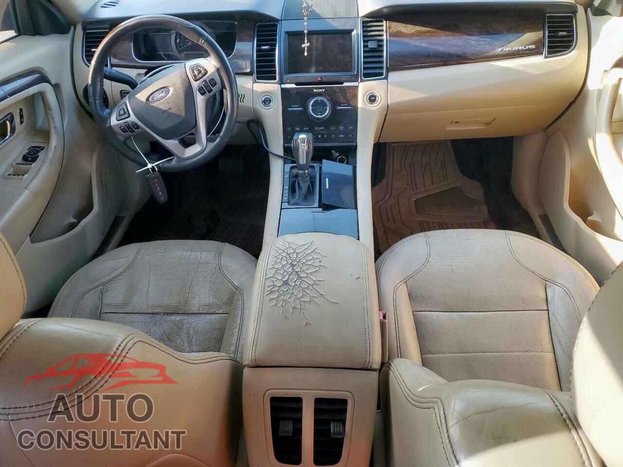 FORD TAURUS 2013 - 1FAHP2F84DG104520