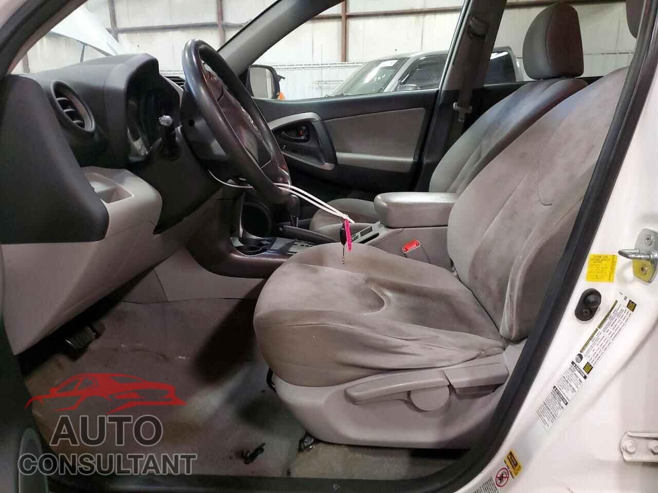 TOYOTA RAV4 2012 - 2T3BF4DV7CW207294