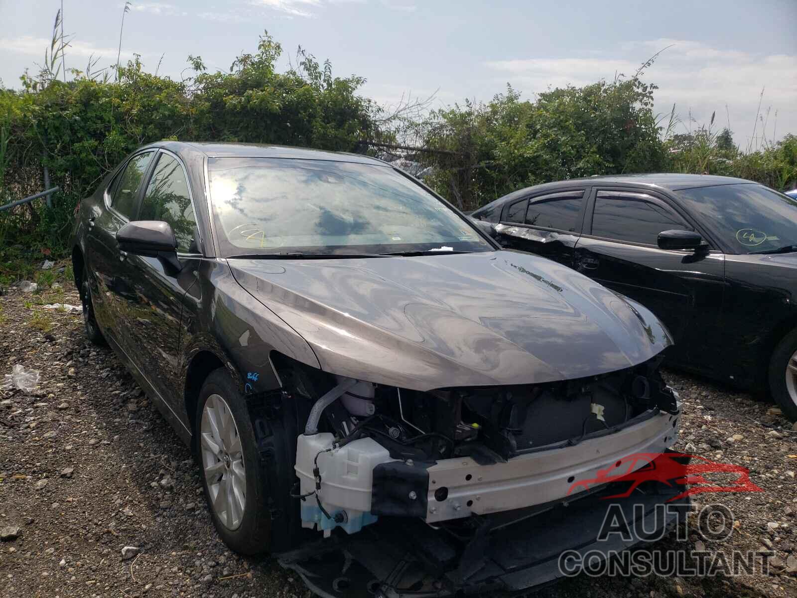 TOYOTA CAMRY 2018 - JTNB11HK4J3042796