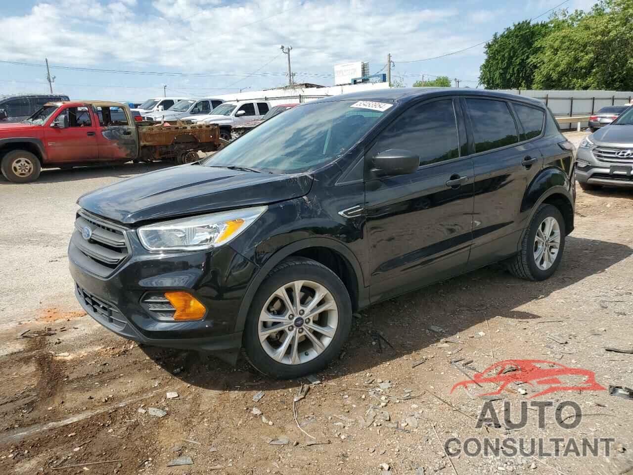 FORD ESCAPE 2017 - 1FMCU0F79HUB79452