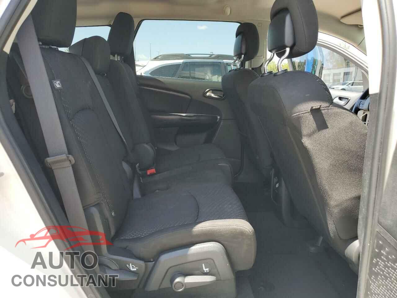 DODGE JOURNEY 2017 - 3C4PDCBG8HT517429