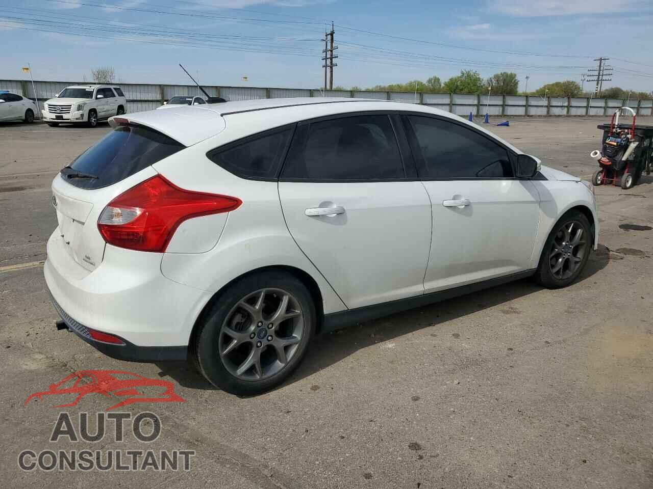 FORD FOCUS 2014 - 1FADP3K24EL156180