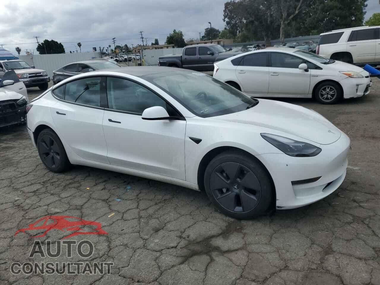 TESLA MODEL 3 2023 - 5YJ3E1EA9PF646932