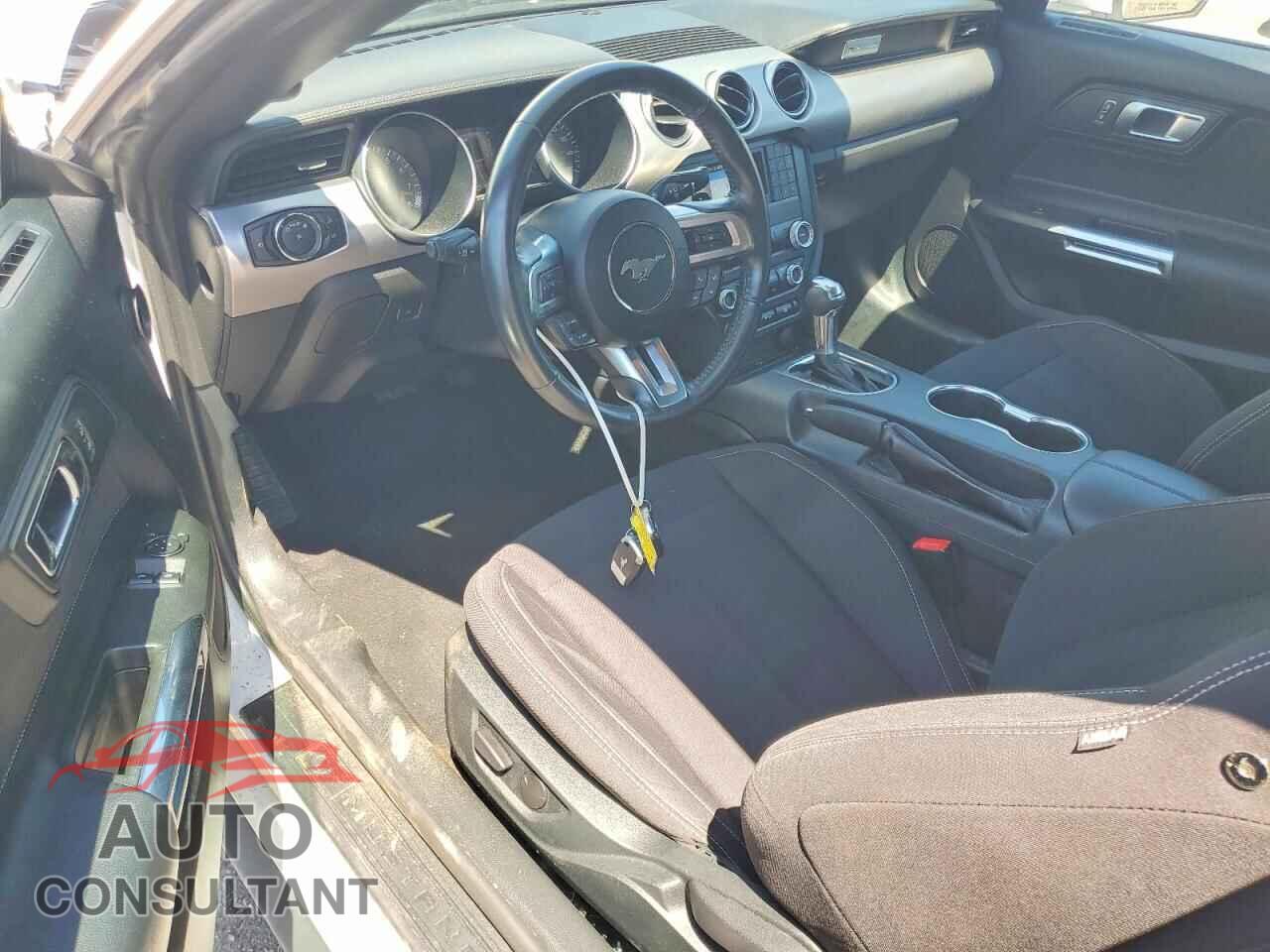 FORD MUSTANG 2022 - 1FA6P8CF8N5142990