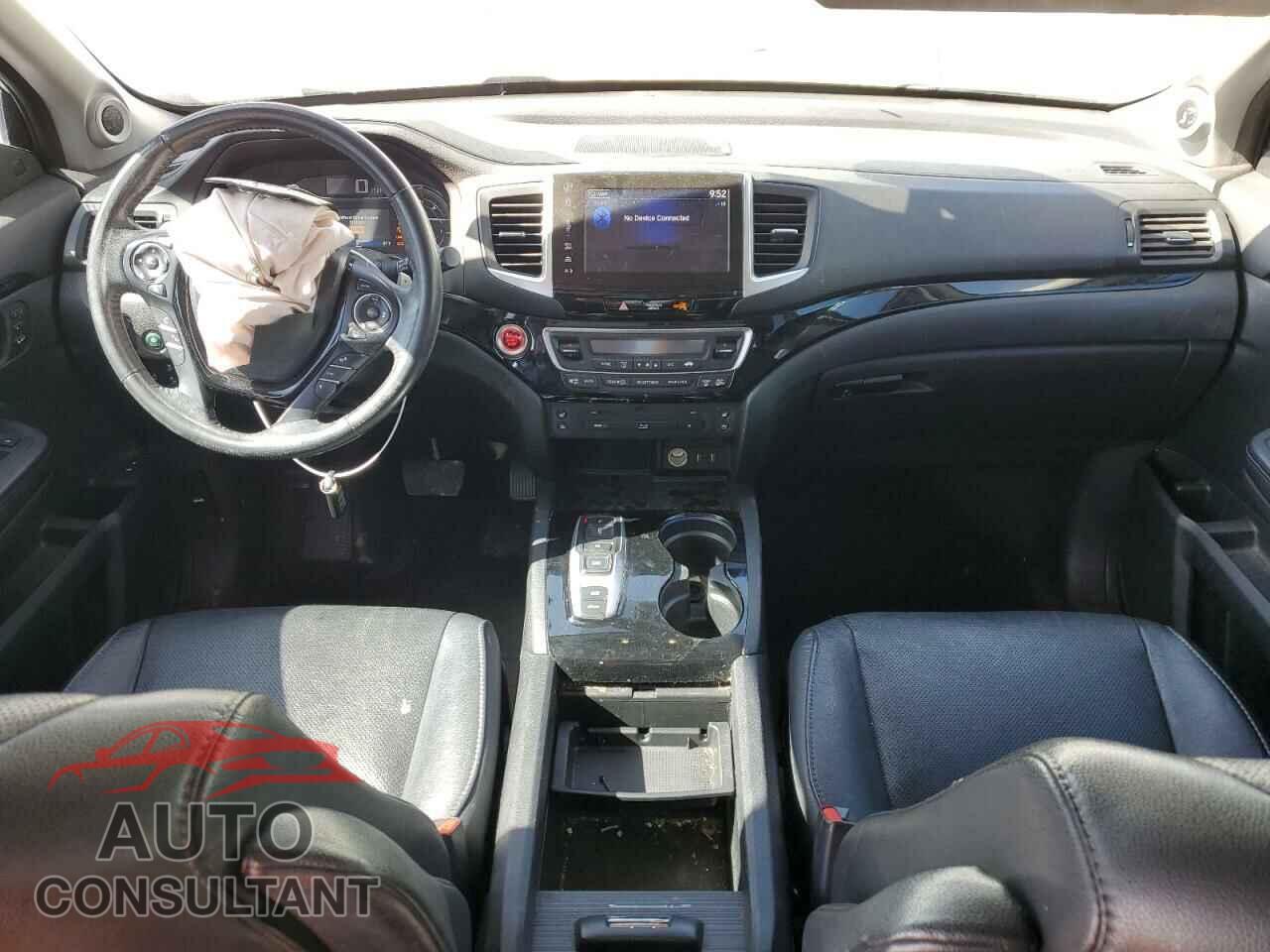 HONDA PILOT 2017 - 5FNYF6H00HB050094