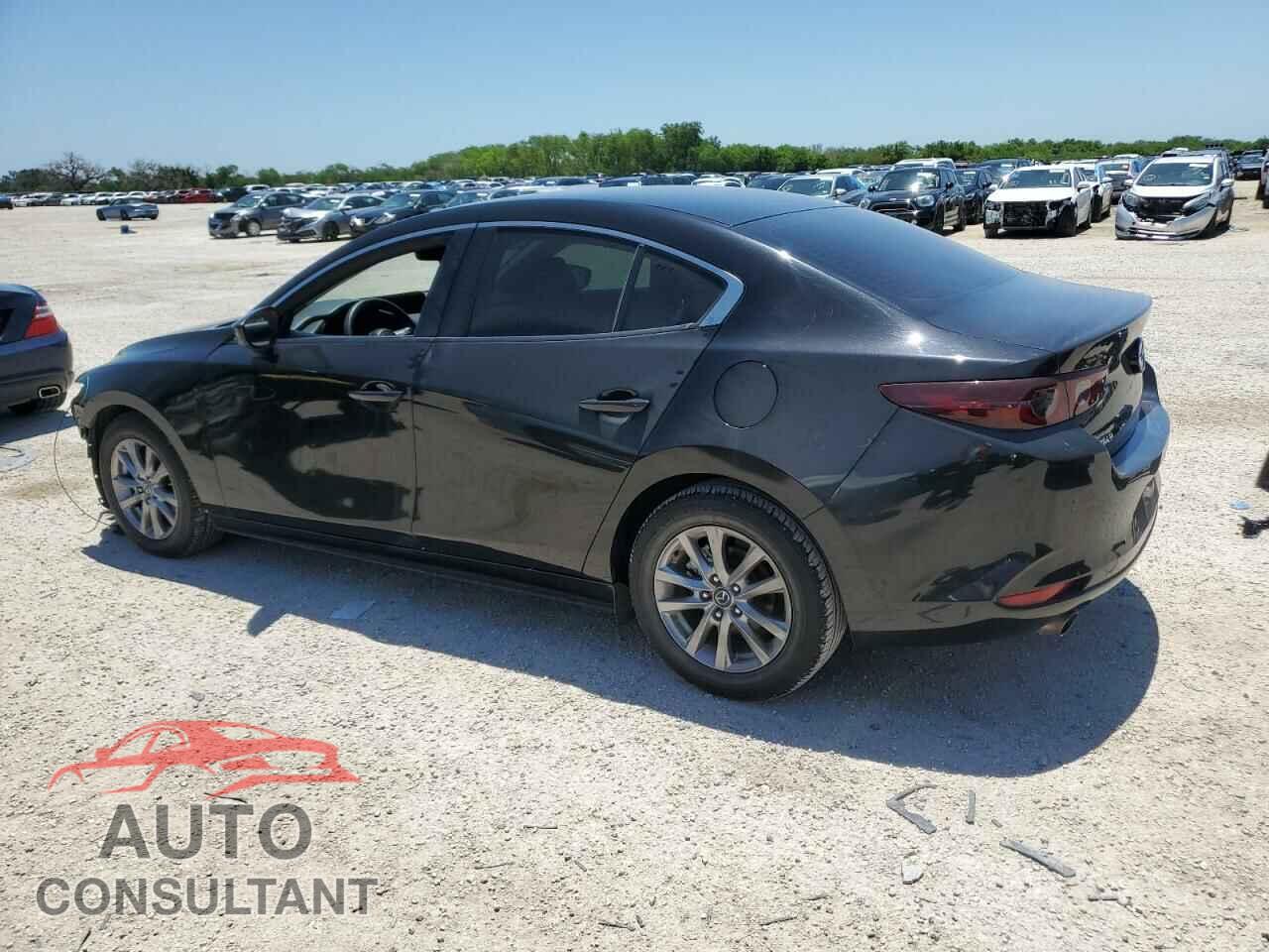 MAZDA 3 2019 - JM1BPABL4K1123119