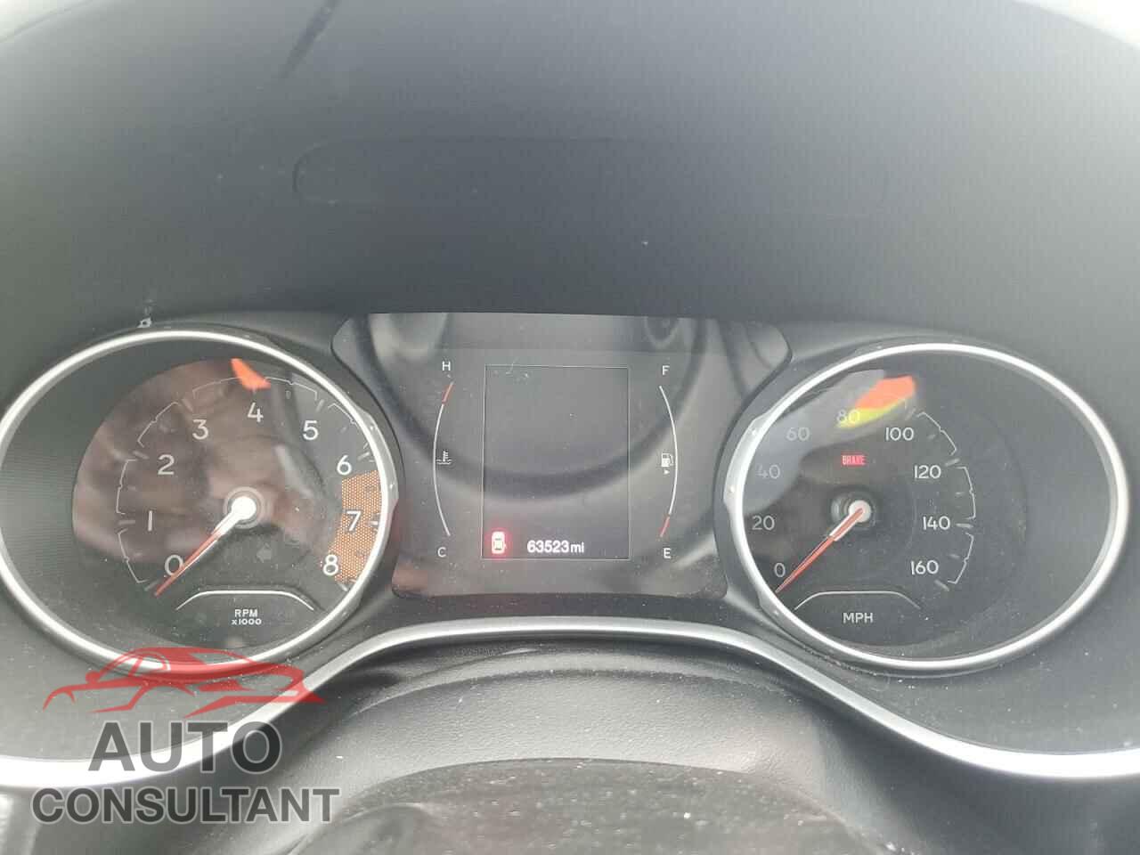JEEP COMPASS 2019 - 3C4NJCBB7KT652400
